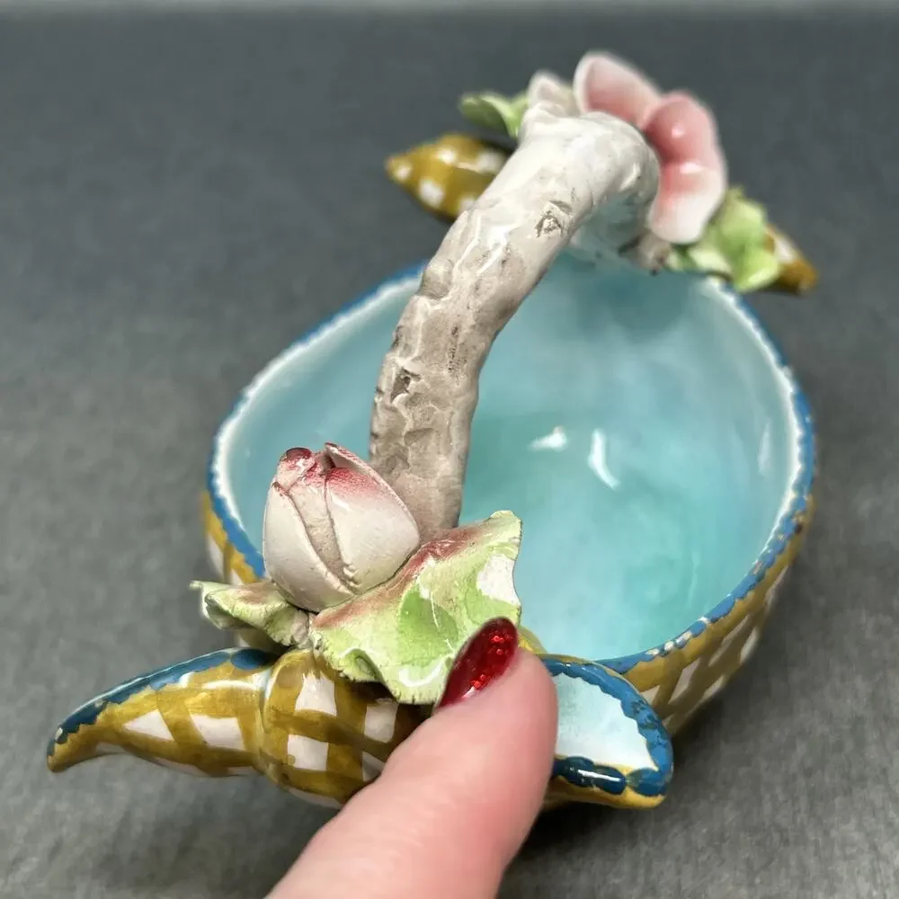 Vintage Italian Majolica Floral Bowl Hand Painted LE 472 Italy Twig Basket READ